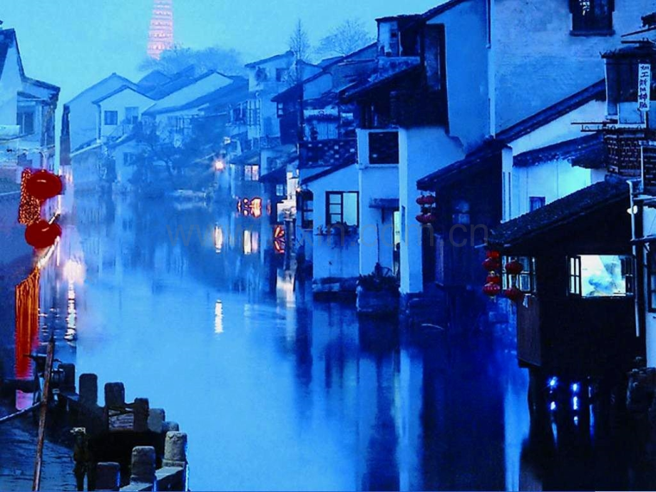 抓住景物的特征写景散文作文专项训练讲解.pptx_第2页