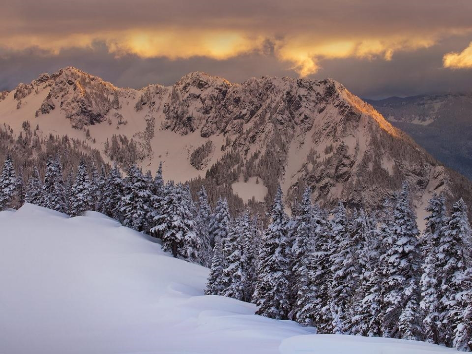 高清壁纸：美丽地球之冬季雪景(第3辑).pptx_第2页